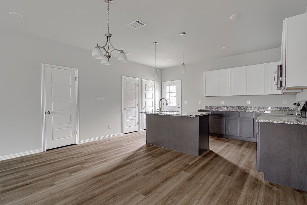 3125 Lumber Street Fort Worth TX 76112