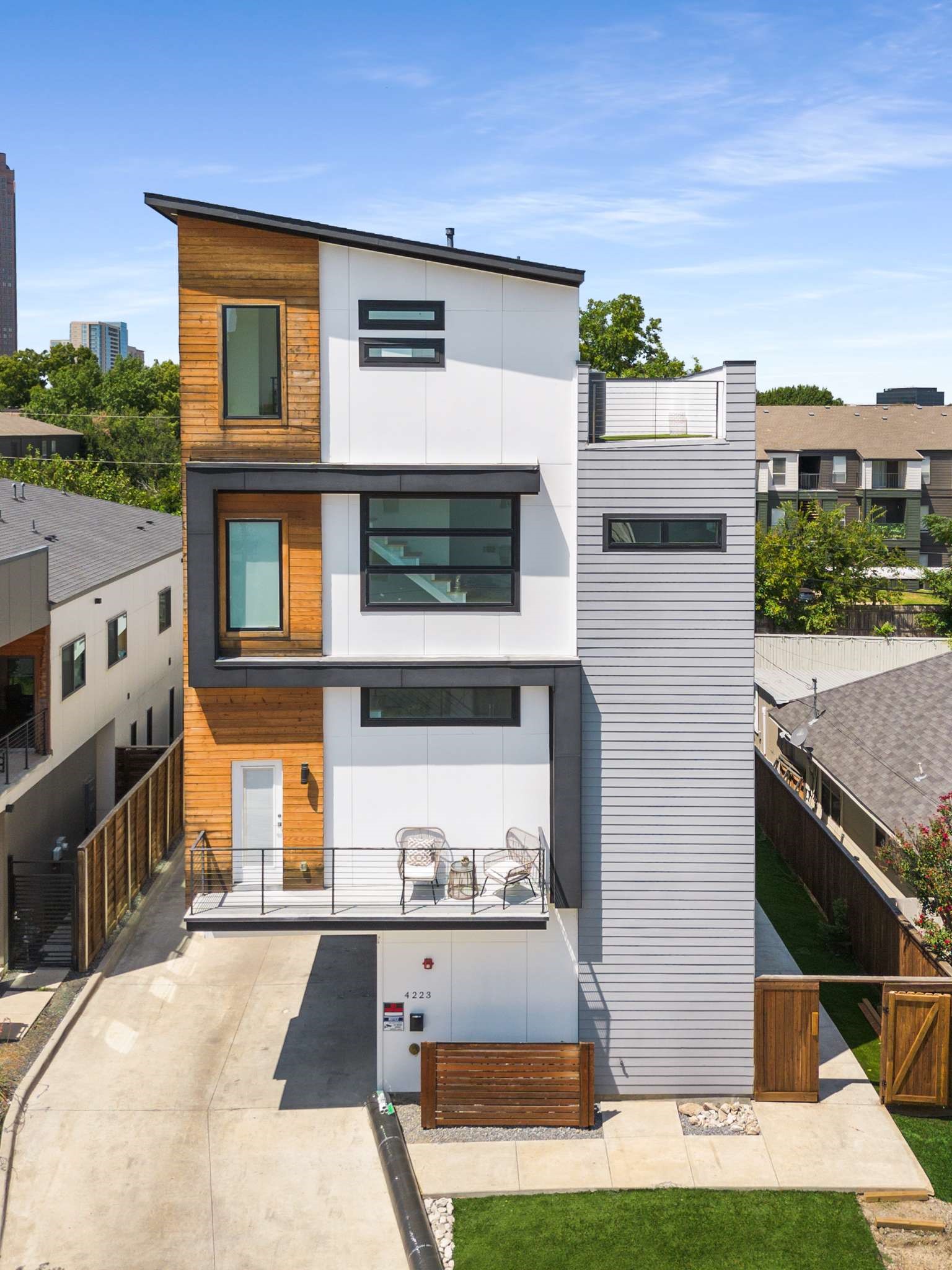 4223 Delano Place Dallas TX 75204
