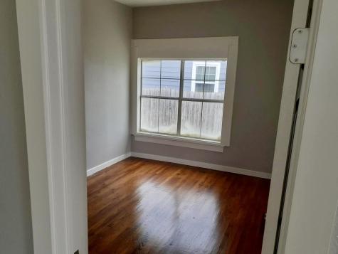 1509 W Page Avenue Dallas TX 75208
