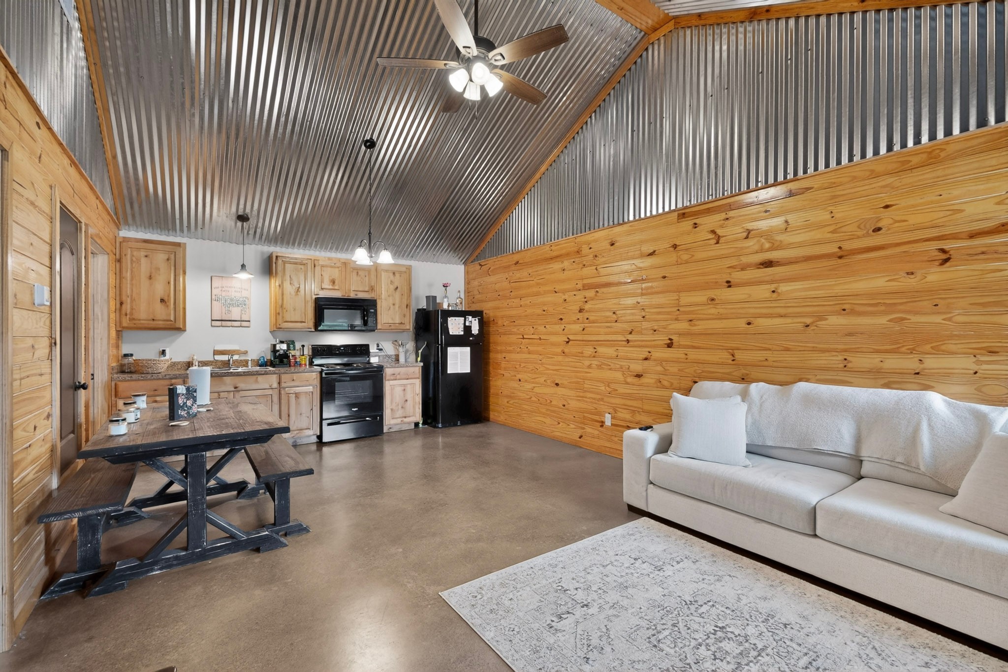 5256 County Road 803 Joshua TX 76058