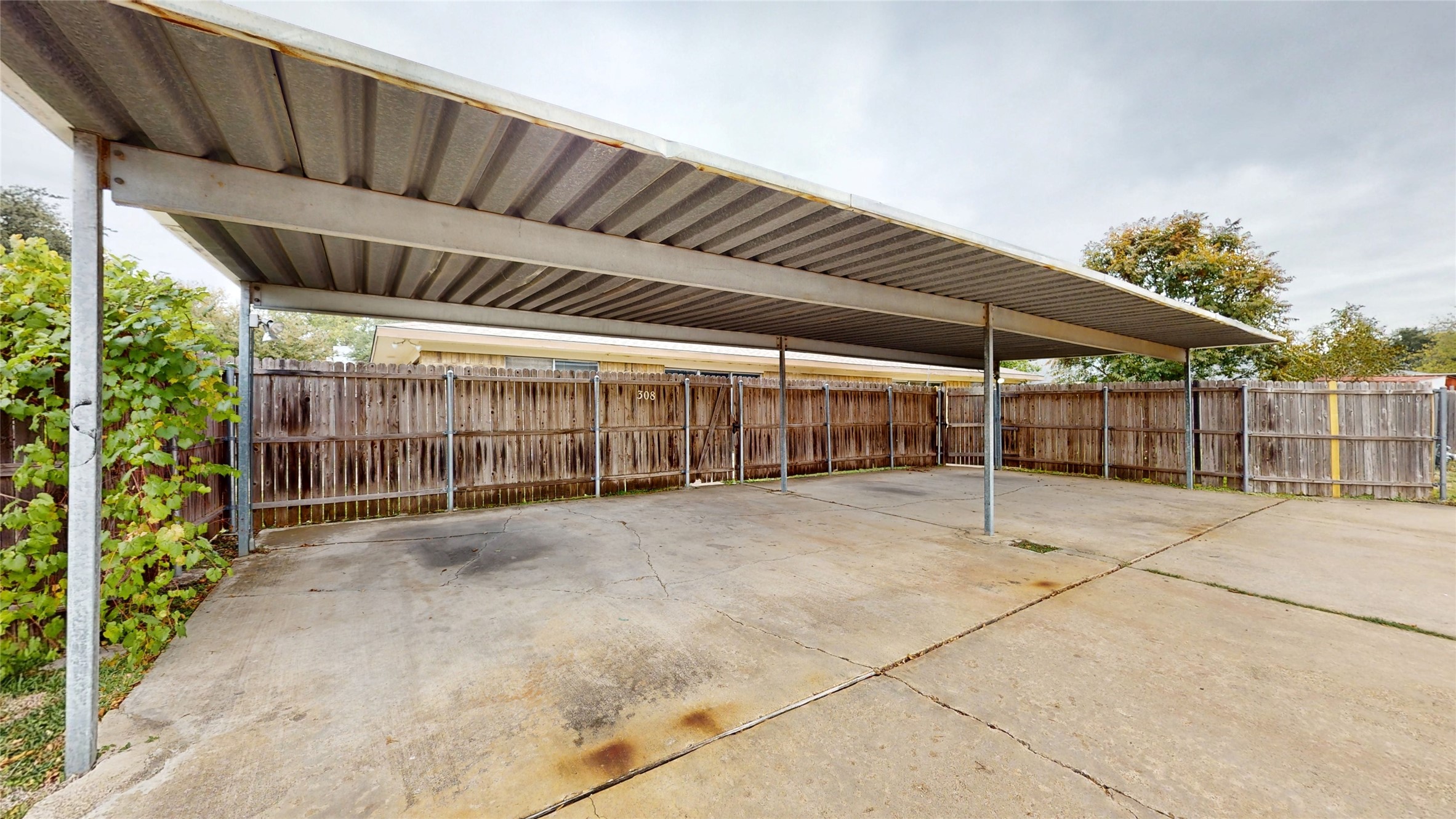308 Towne House Lane Richardson TX 75081