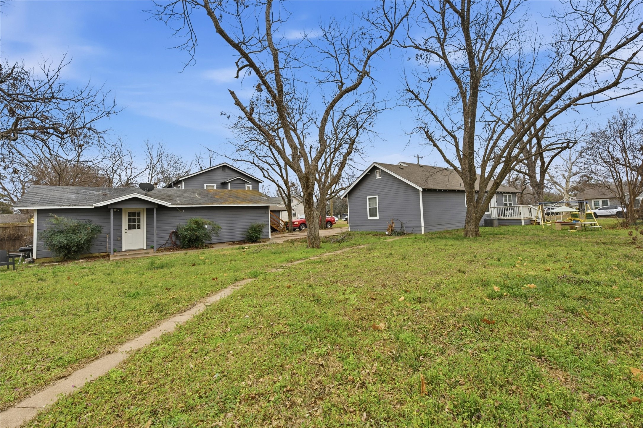 1011-1013 La Clede Street Bellmead TX 76705