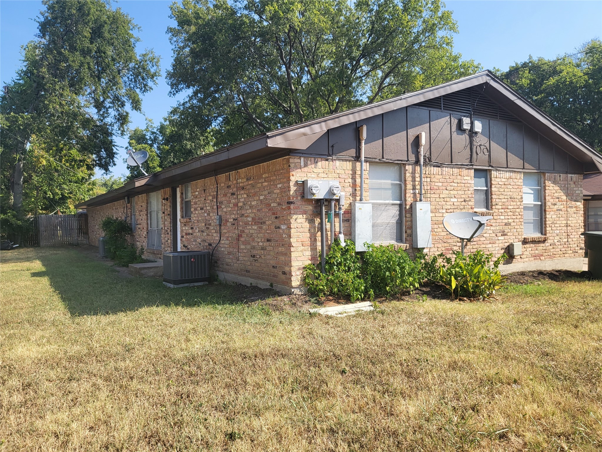 1503 E Wells Avenue Sherman TX 75090