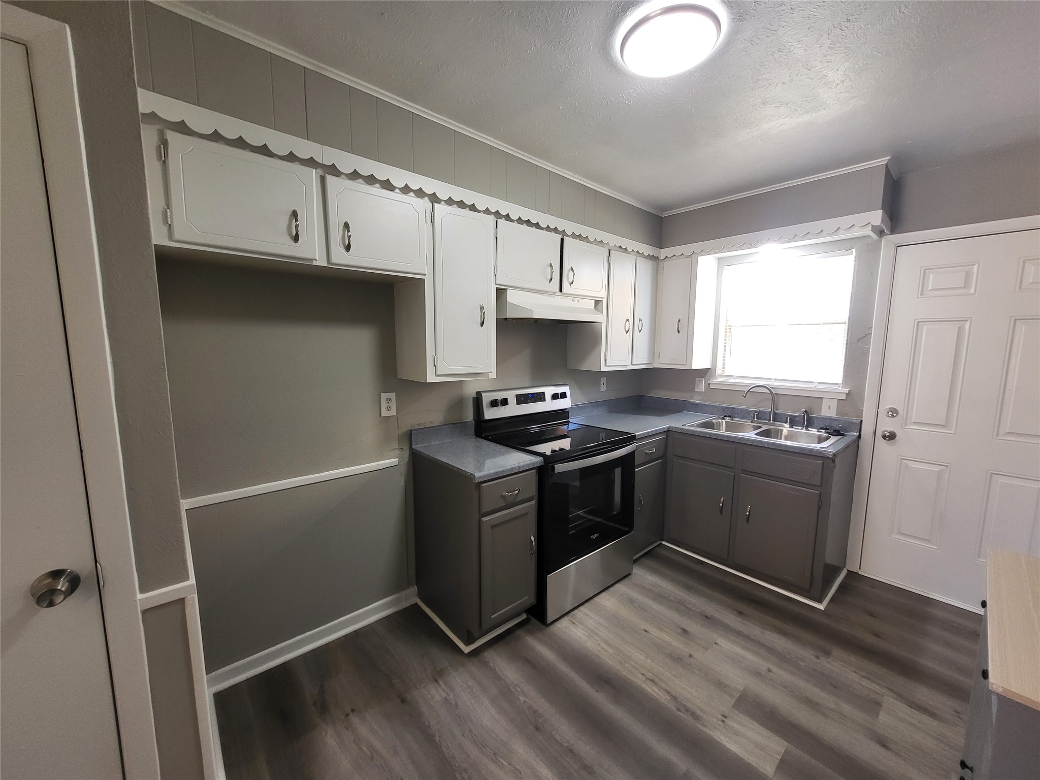 1503 E Wells Avenue Sherman TX 75090