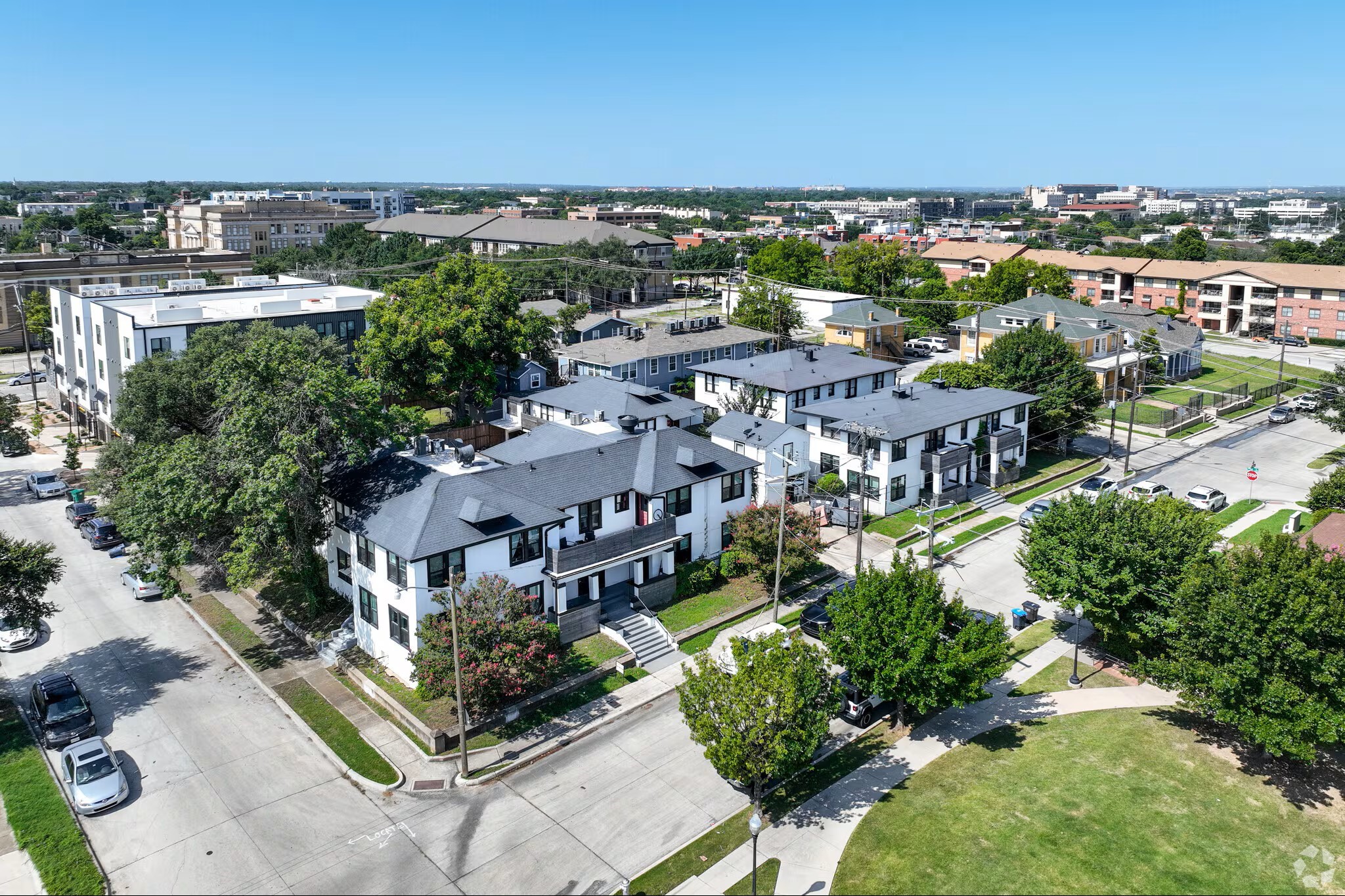301 W Leuda Street Fort Worth TX 76104