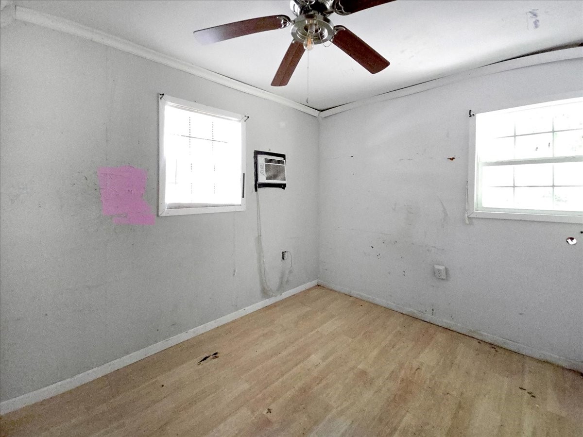 1209 15th Place Fort Worth TX 76164