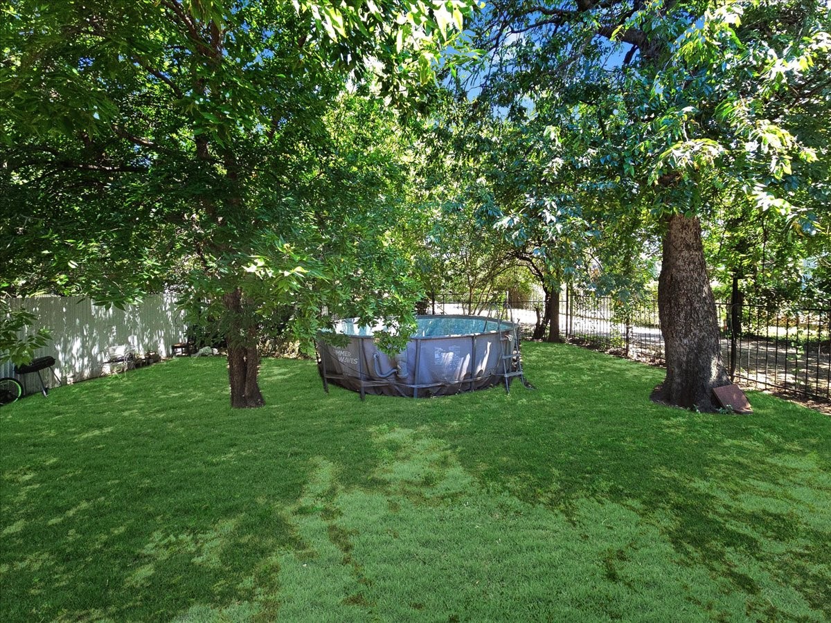 1209 15th Place Fort Worth TX 76164
