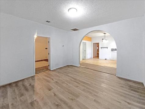 1209 15th Place Fort Worth TX 76164