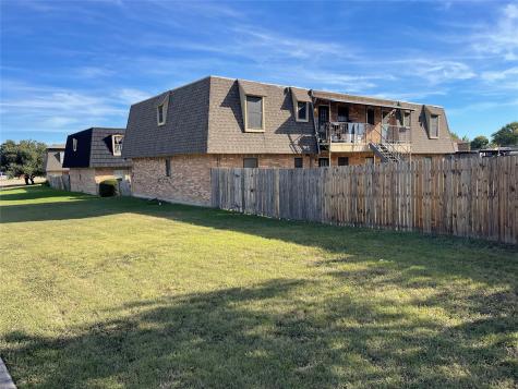 9519 Westpark Drive Benbrook TX 76126