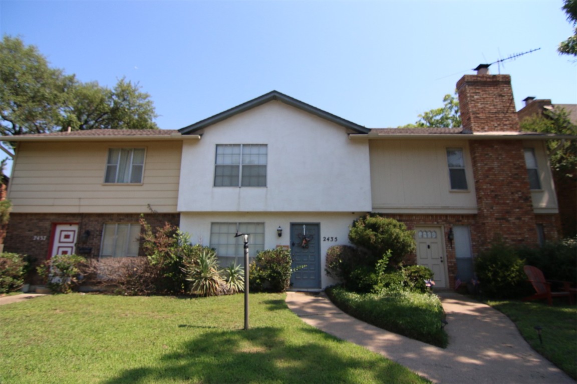 2433 S Graham Drive Arlington TX 76013