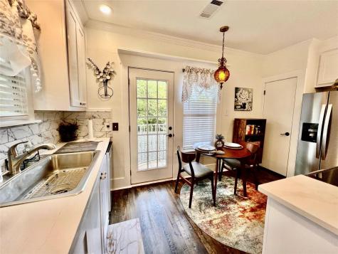 506 W Baylor Street Ennis TX 75119