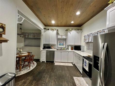 506 W Baylor Street Ennis TX 75119