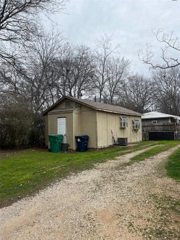 3716 N Elm Street Denton TX 76207