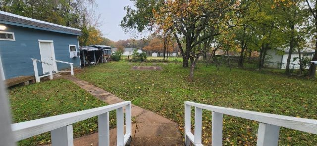 108 E Maple Street Keene TX 76059