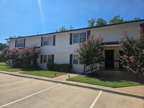 210 Austin Street Grapevine TX 76051