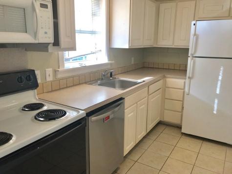 210 Austin Street Grapevine TX 76051