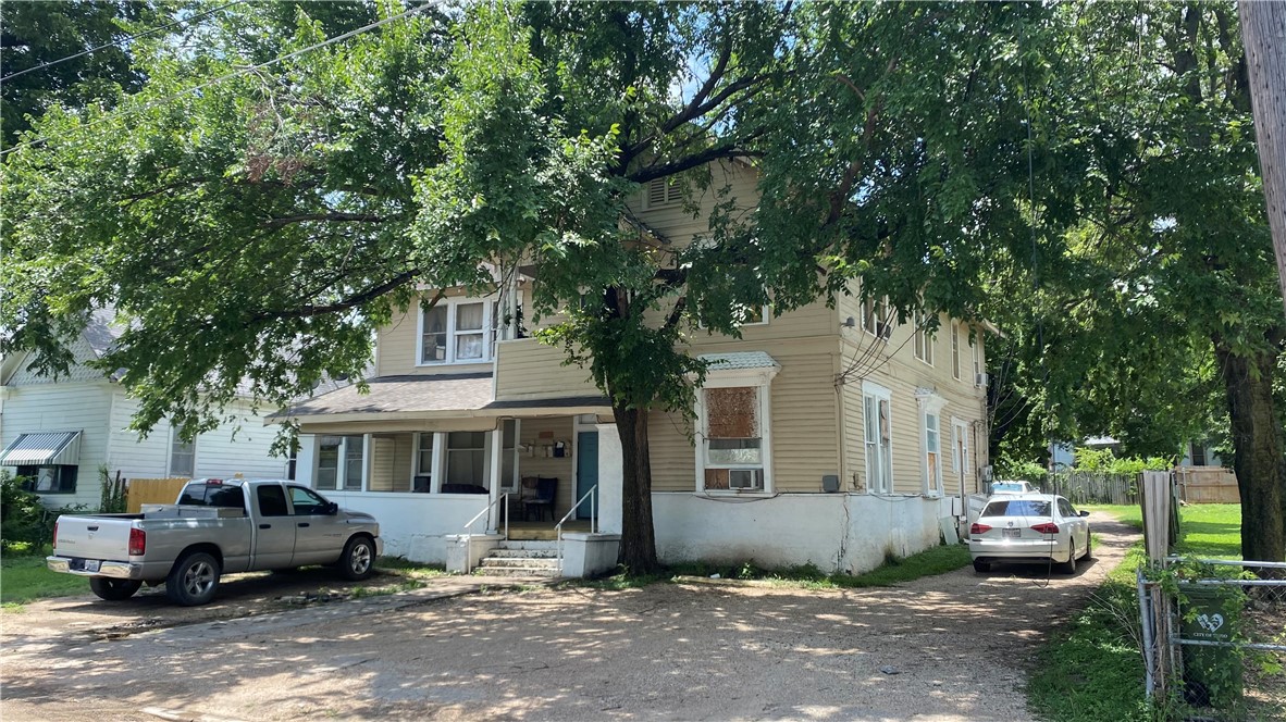 724 N 12th Street Waco TX 76707