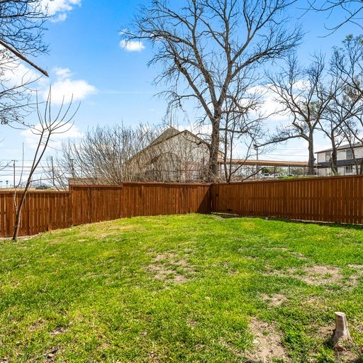 2250/2254 Areba Street Dallas TX 75203
