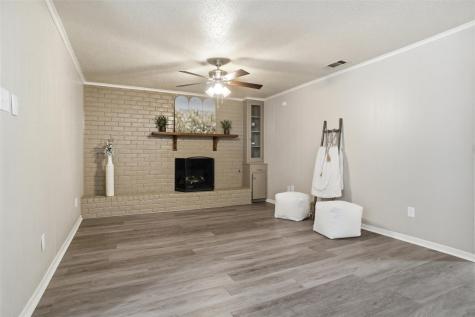 3215 Las Vegas Trail Fort Worth TX 76116