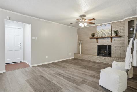 3215 Las Vegas Trail Fort Worth TX 76116