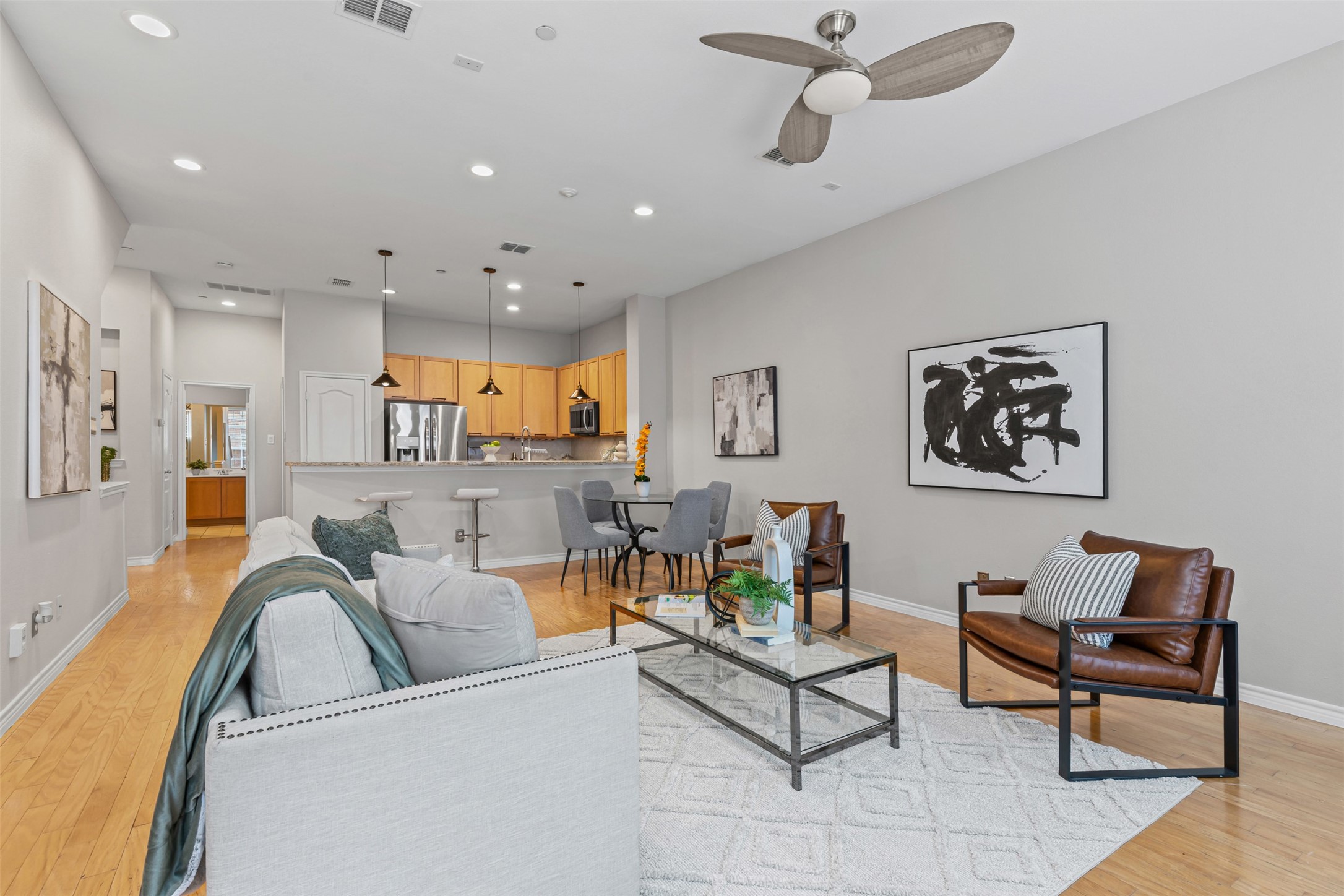 15759 Seabolt Place Addison TX 75001