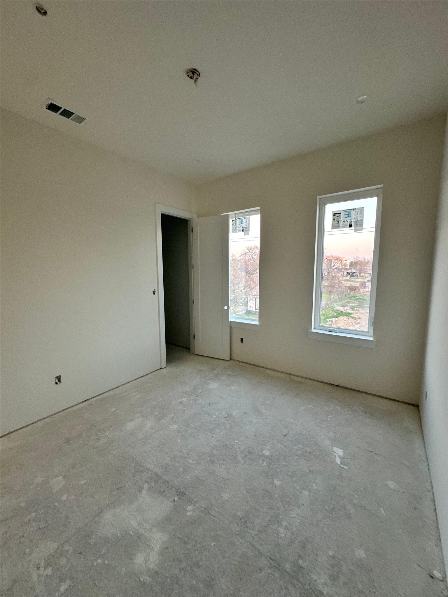 2247 Mail Avenue Dallas TX 75235
