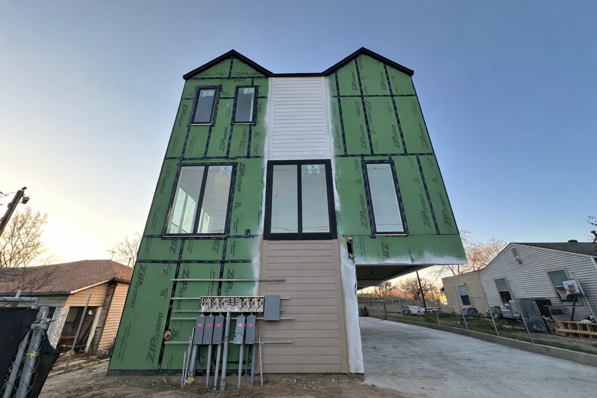 2247 Mail Avenue Dallas TX 75235