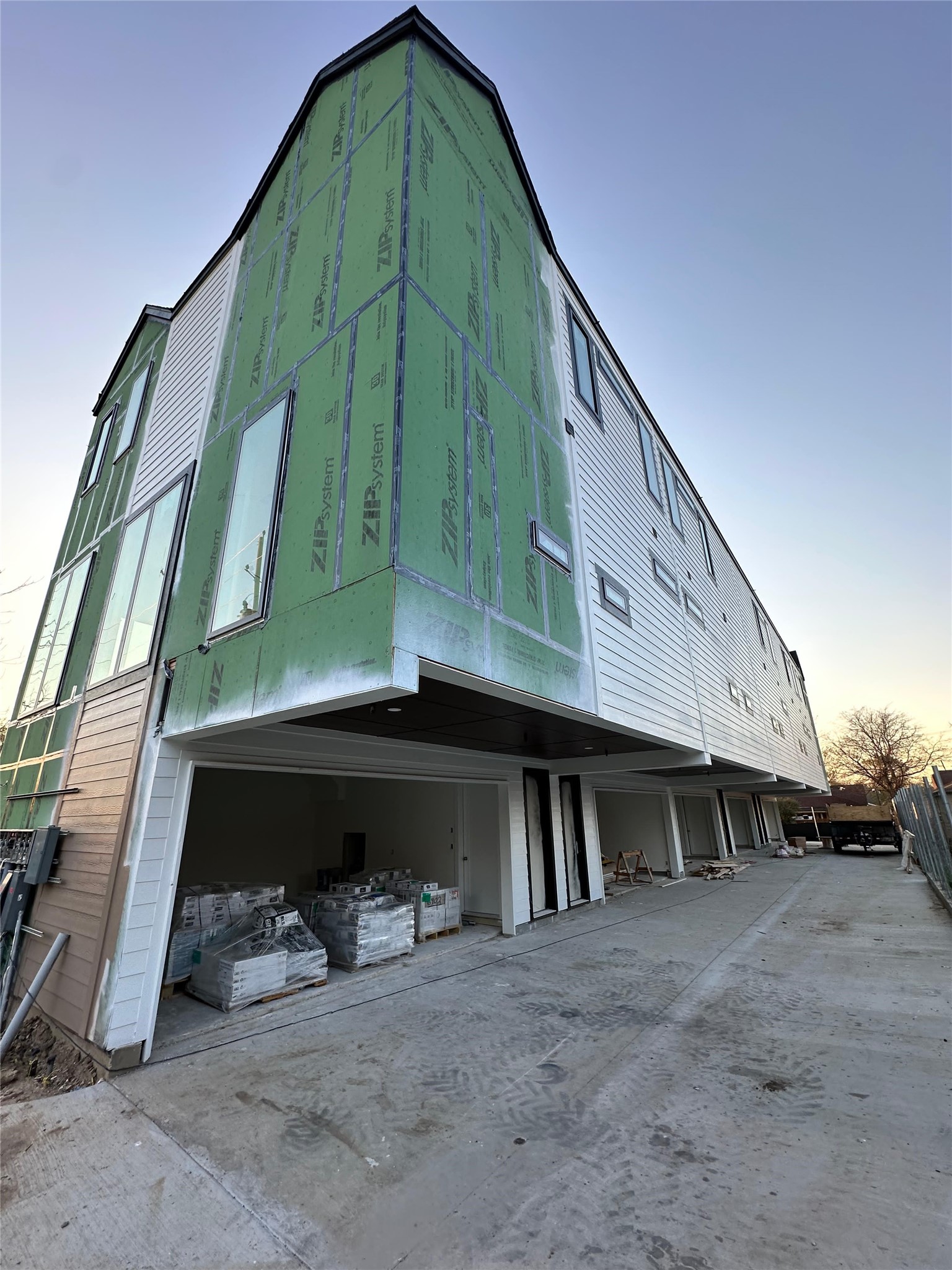 2247 Mail Avenue Dallas TX 75235