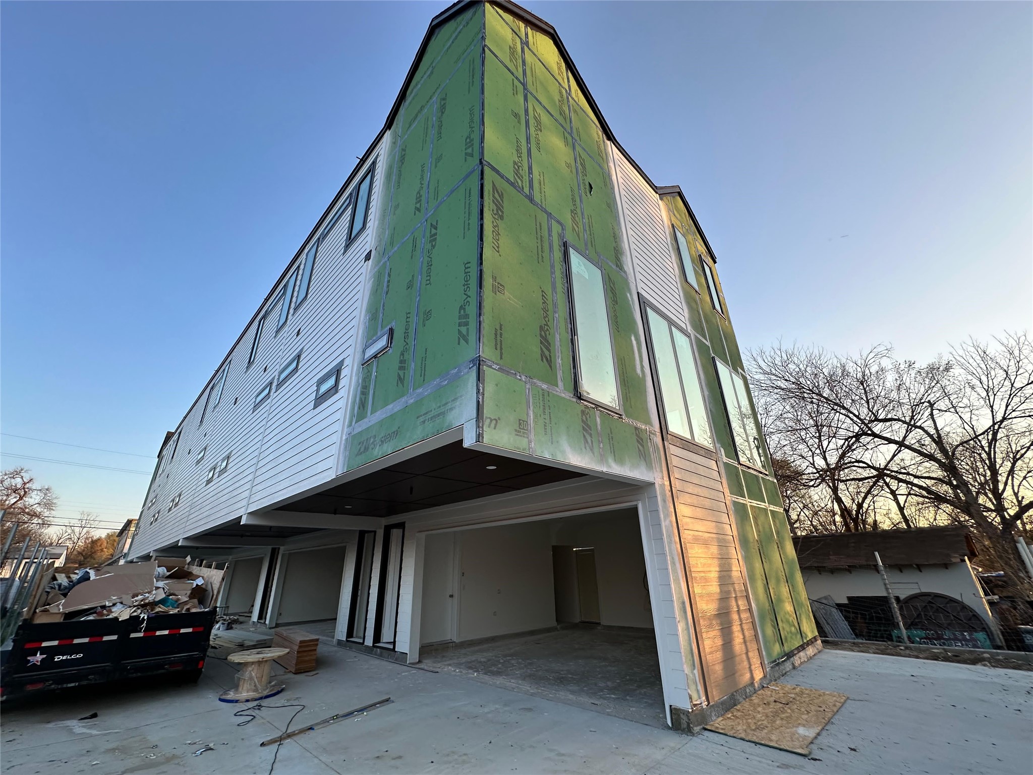 2247 Mail Avenue Dallas TX 75235
