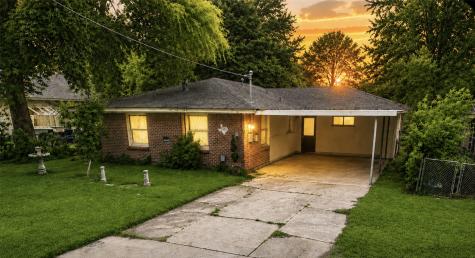817 Cranford Street Sulphur Springs TX 75482