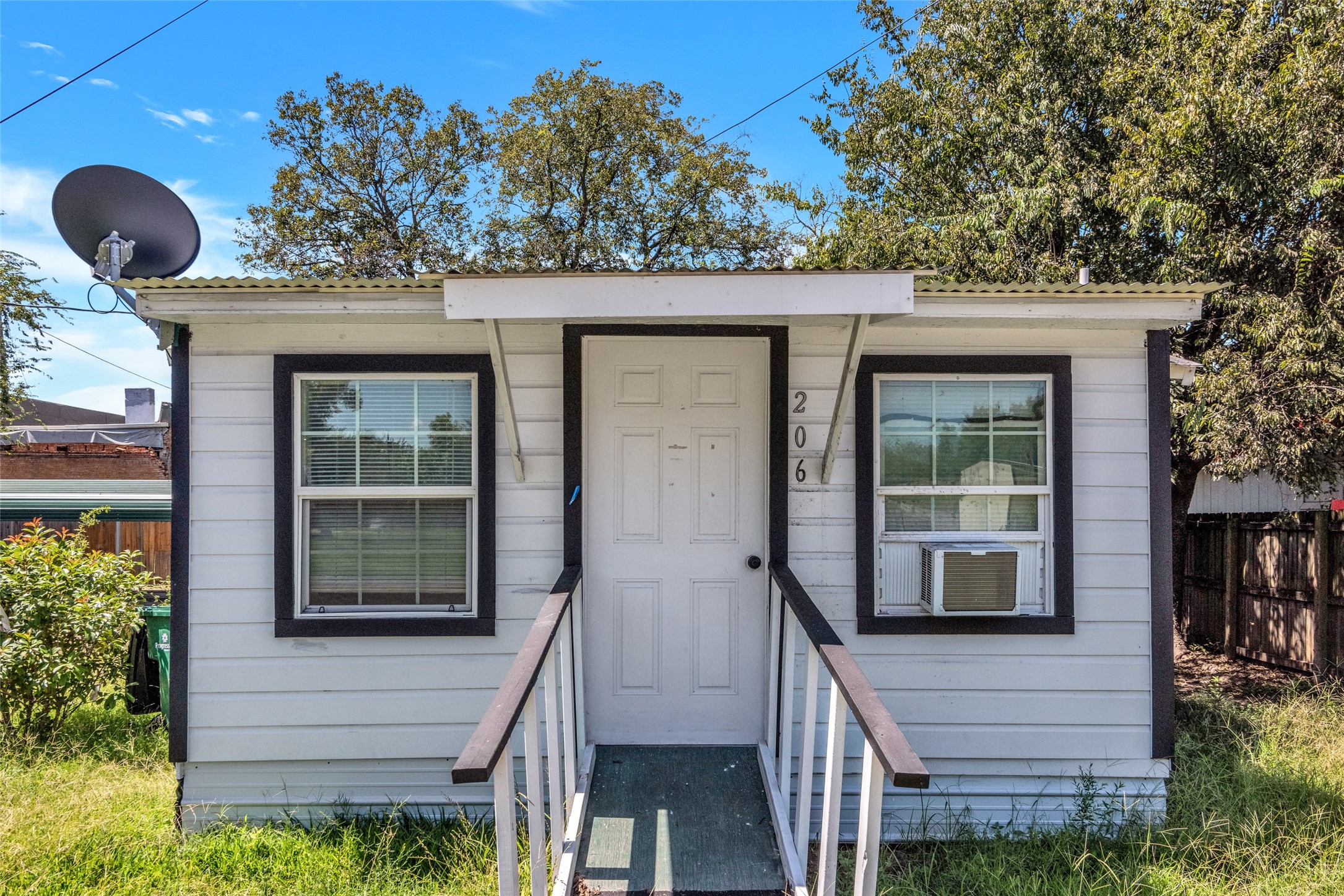107 E 11th Kemp TX 75143