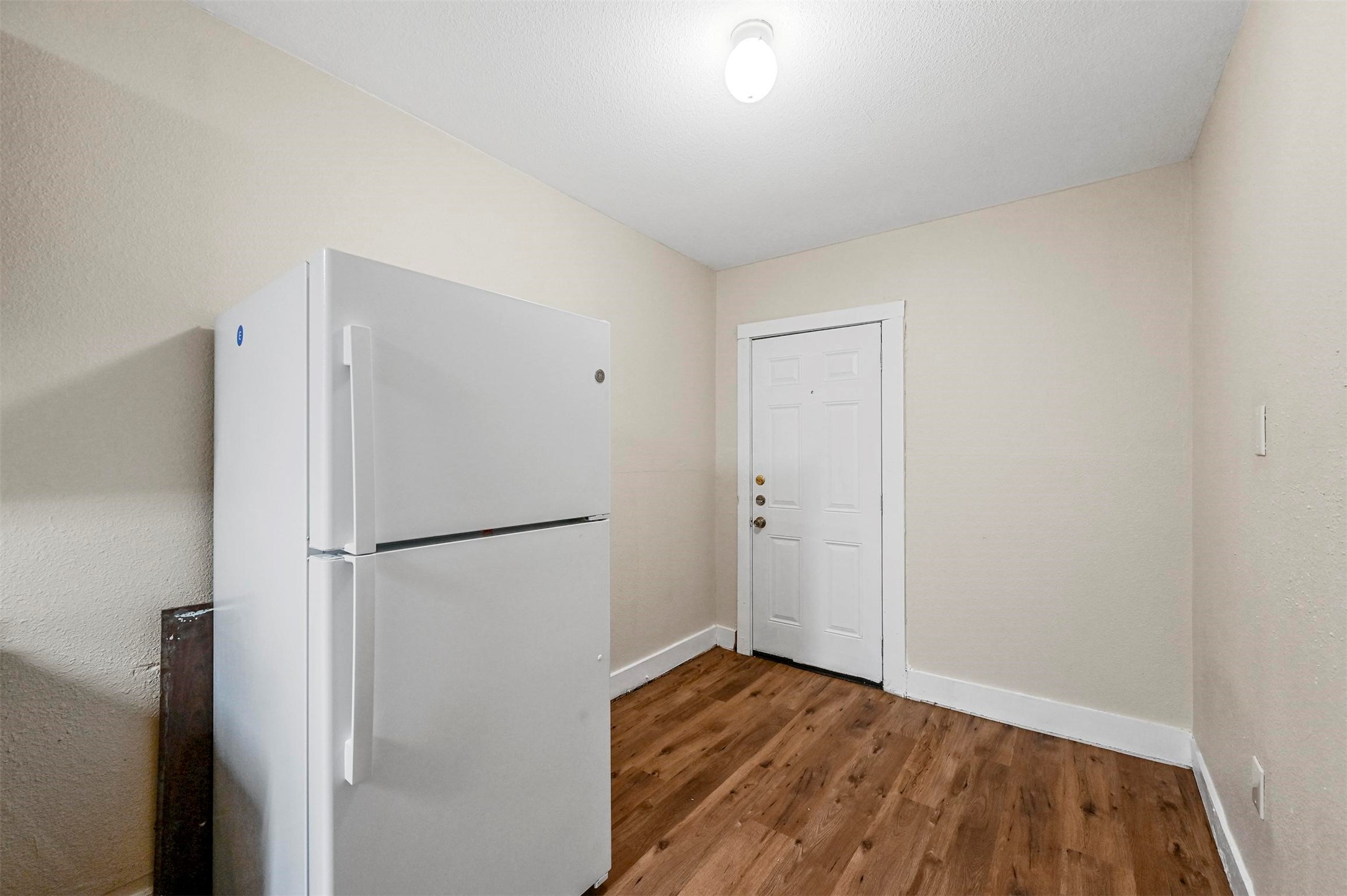 1016 E Arlington Avenue Fort Worth TX 76104