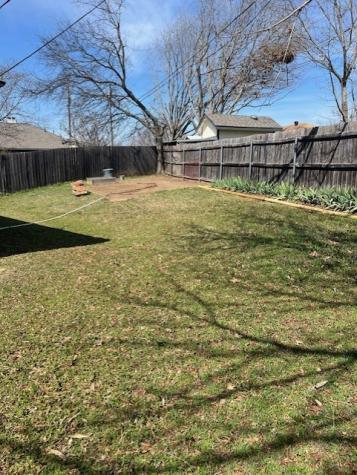 1500 Sharron Court Cleburne TX 76033