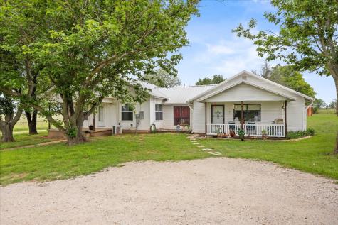 11755 West Fm 8 Stephenville TX 76401