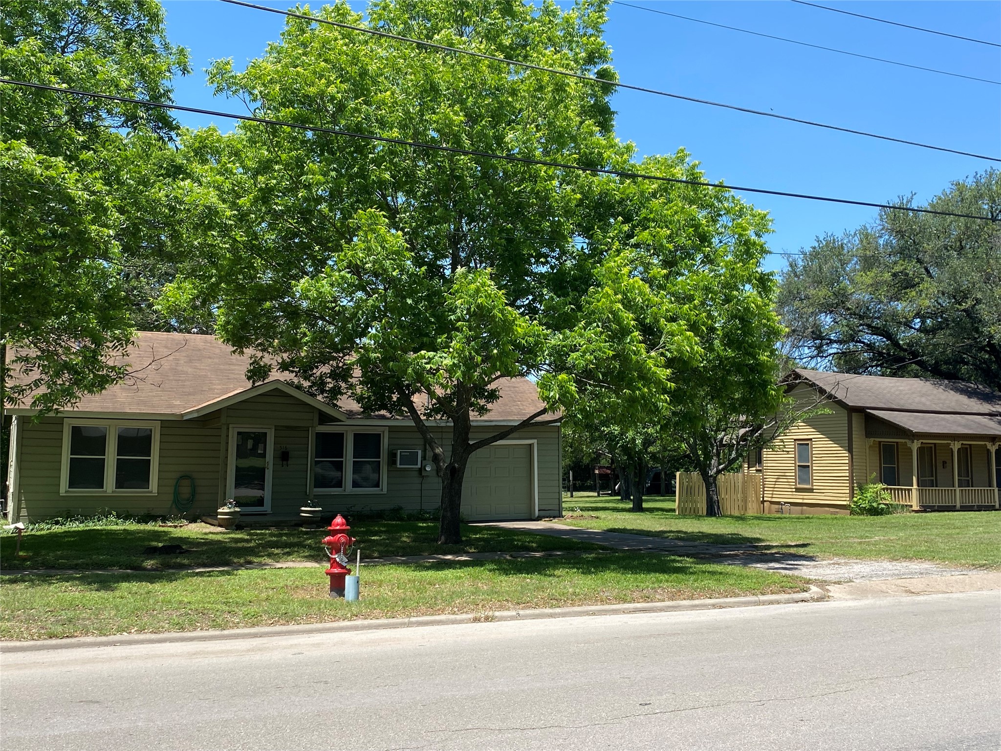 516 S Mckinney Street Mexia TX 76667