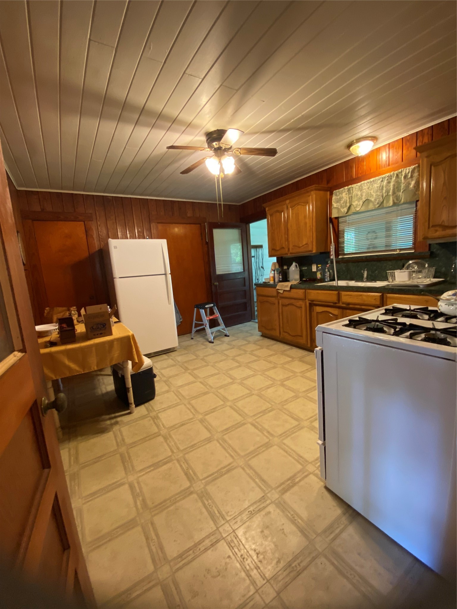 516 S Mckinney Street Mexia TX 76667