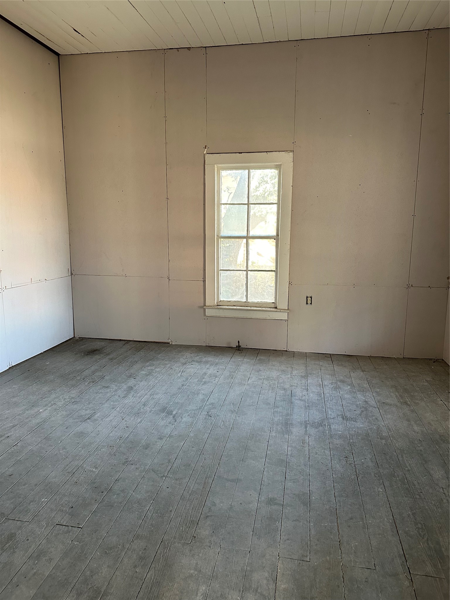 516 S Mckinney Street Mexia TX 76667