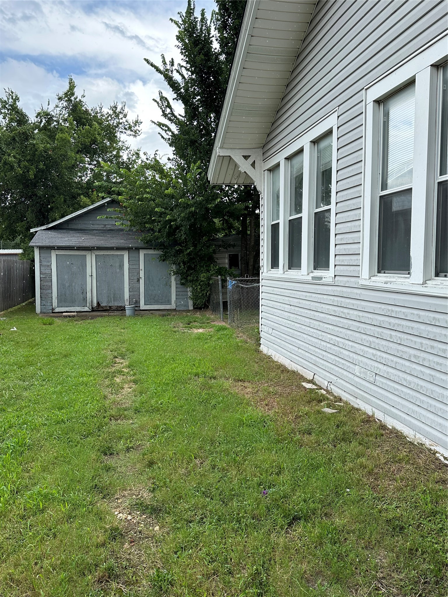 516 S Mckinney Street Mexia TX 76667