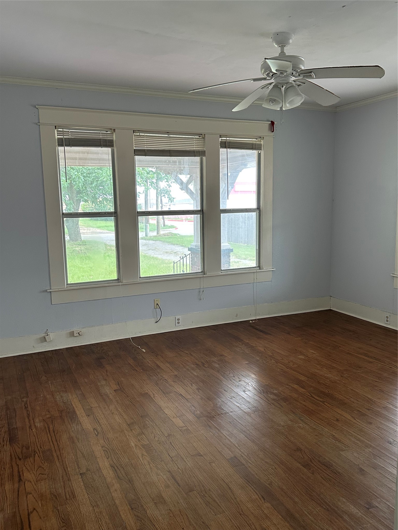 516 S Mckinney Street Mexia TX 76667