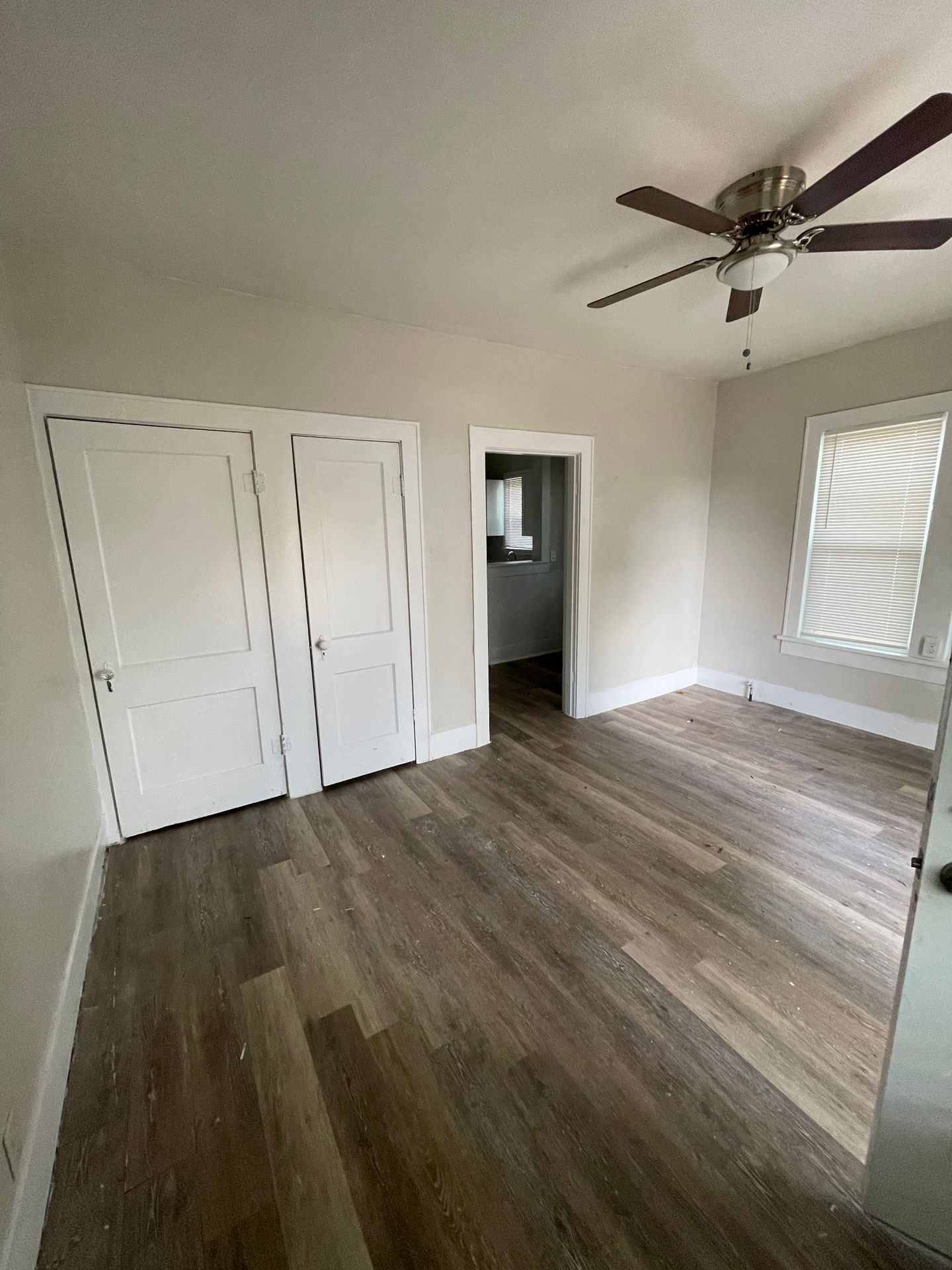 516 S Nueces Coleman TX 76384