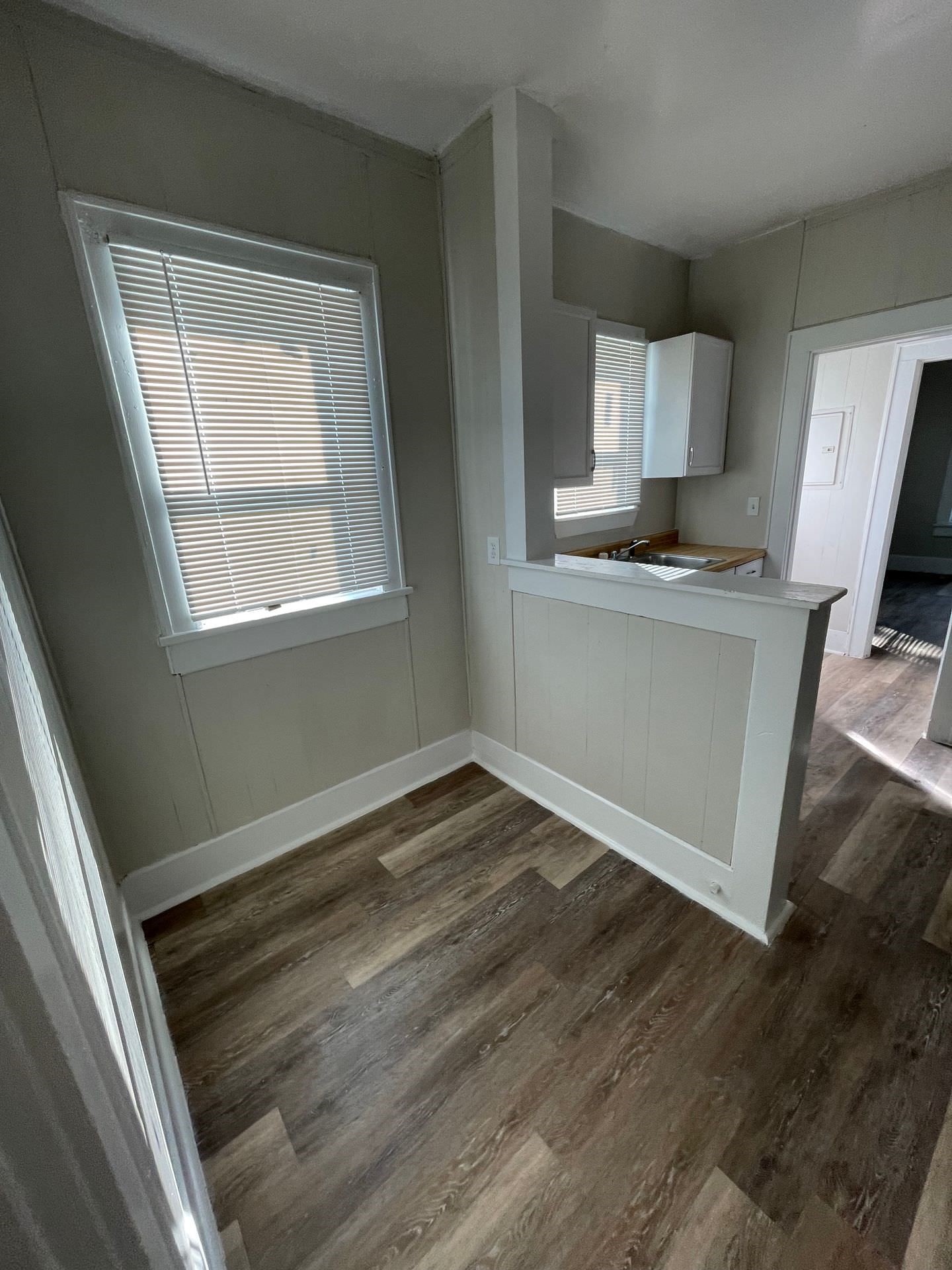 516 S Nueces Coleman TX 76384