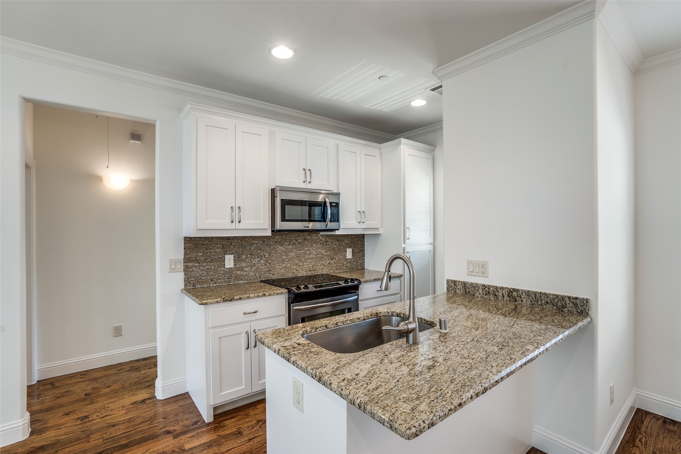 6136-6140 Oram Street Dallas TX 75214