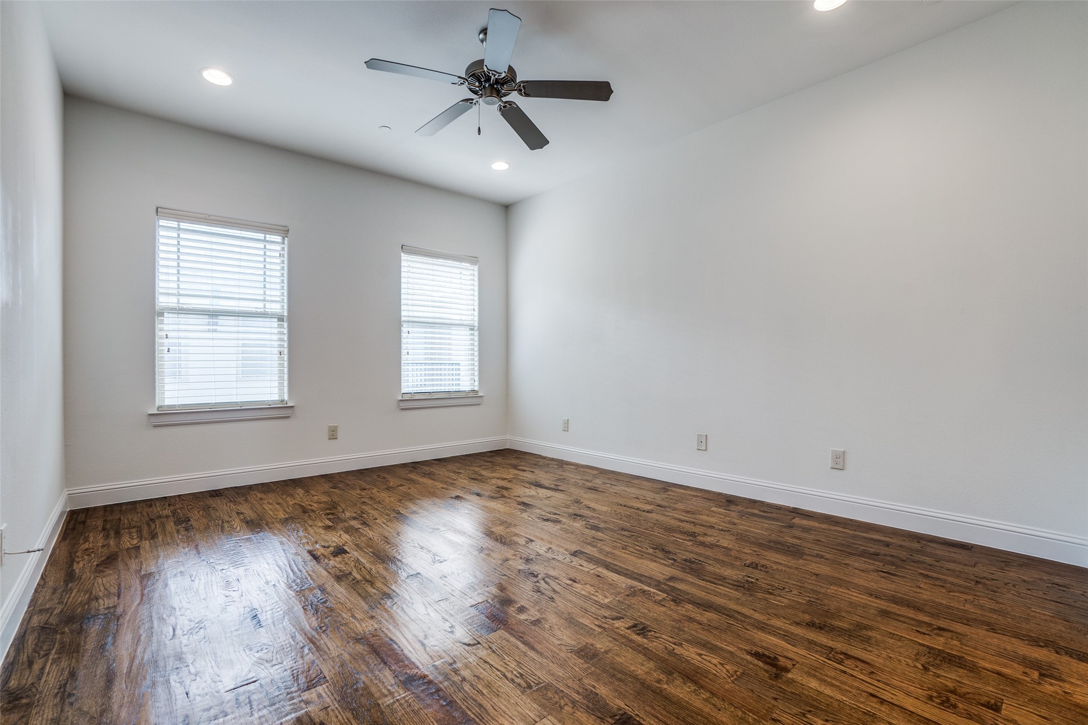 6136-6140 Oram Street Dallas TX 75214