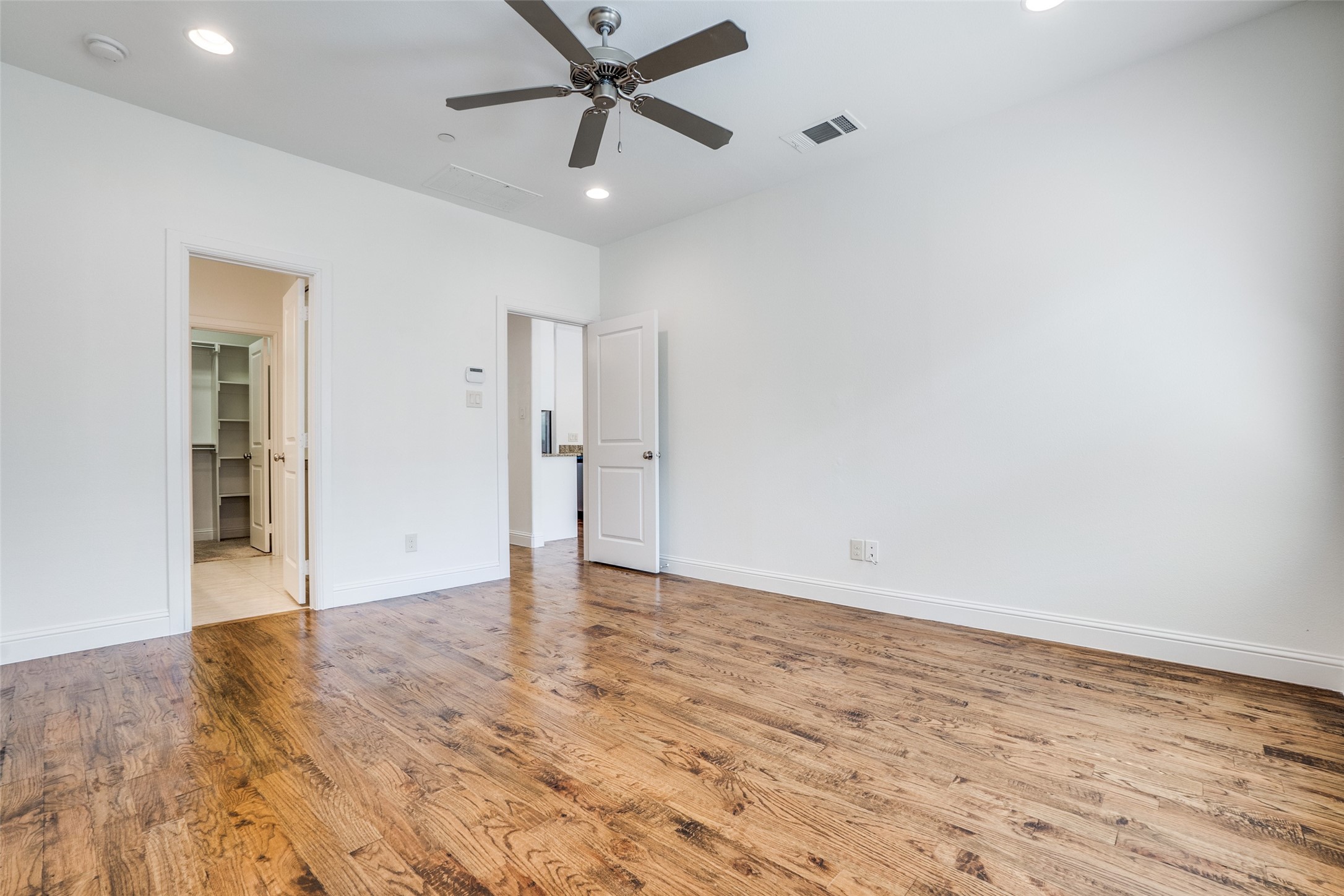 6136-6140 Oram Street Dallas TX 75214