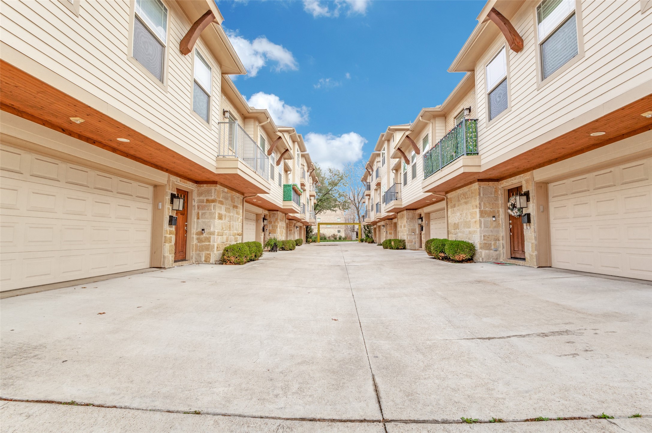 6136-6140 Oram Street Dallas TX 75214
