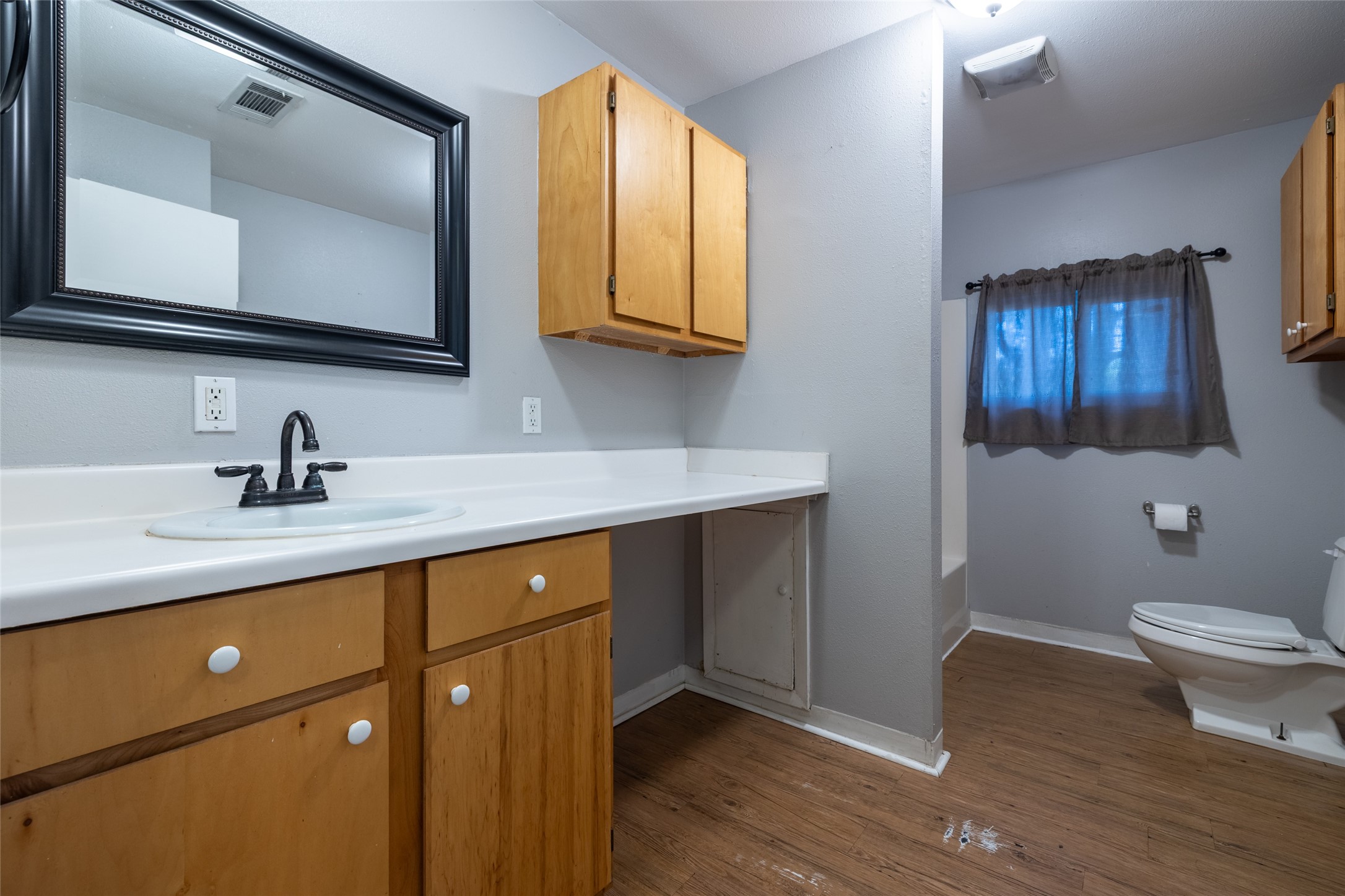 2405-2407 County Road 2235 Cleveland TX 77327