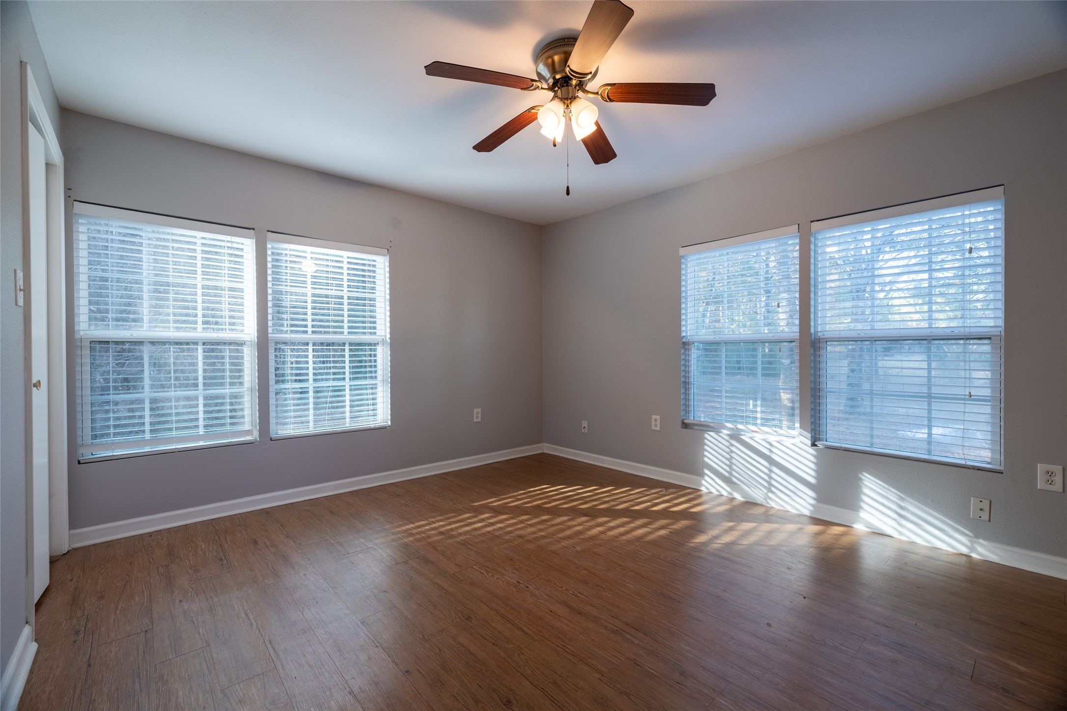 2405-2407 County Road 2235 Cleveland TX 77327