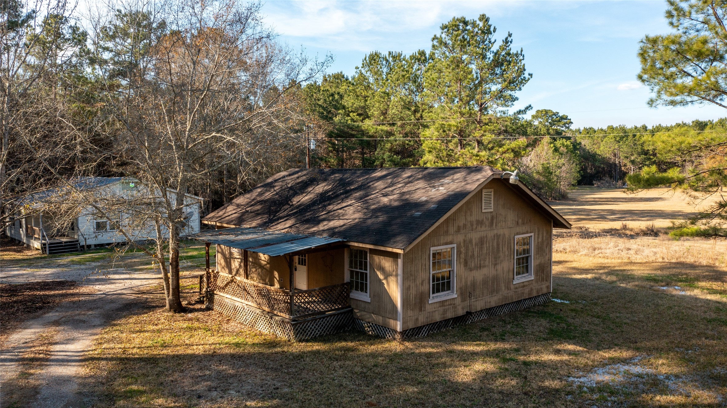 2405-2407 County Road 2235 Cleveland TX 77327