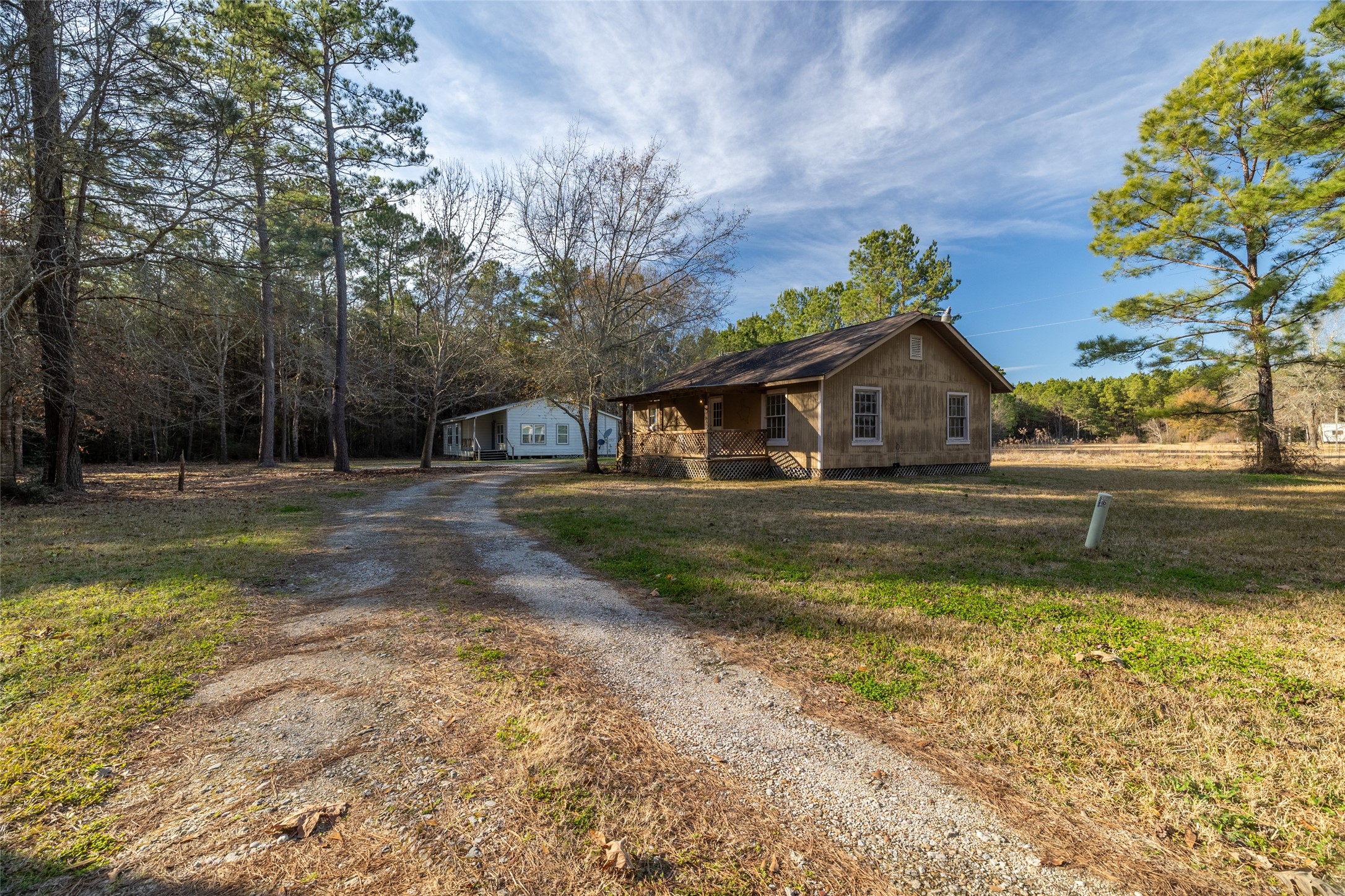 2405-2407 County Road 2235 Cleveland TX 77327