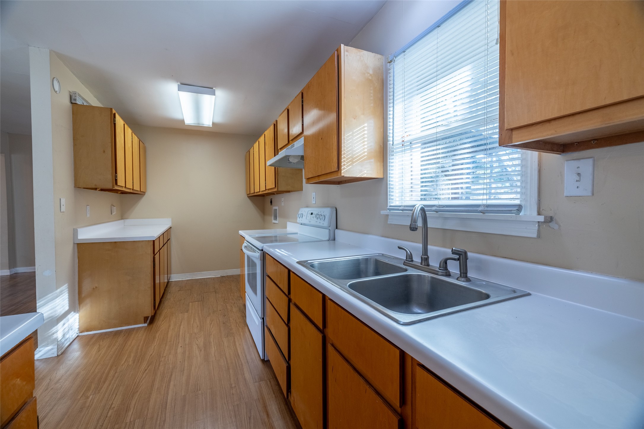 2405-2407 County Road 2235 Cleveland TX 77327